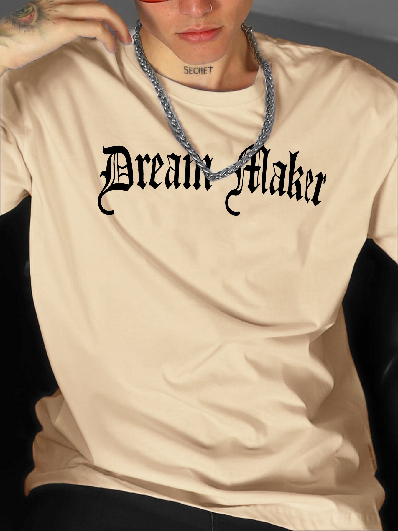" Dream Maker "Creative Print Casual Novelty T-Shirt For Men, Short Sleeve Summer& Spring Top, Comfort Fit, Stylish Streetwear Crew Neck Tee For Daily Wear