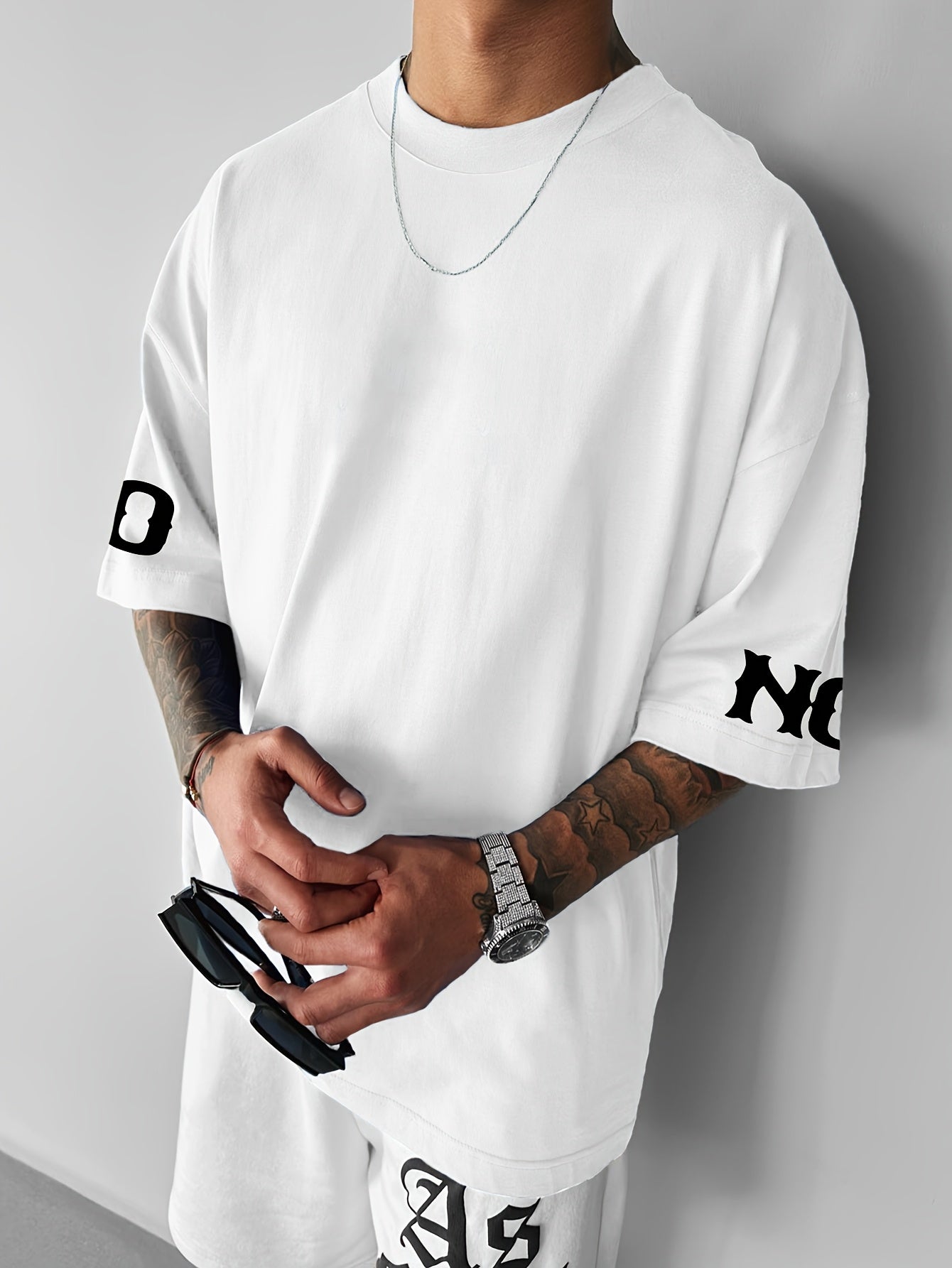 Men's Casual Loose-Fit T-Shirt with Stylish Letter Print - Breathable Polyester, Round Neck, Summer Wear