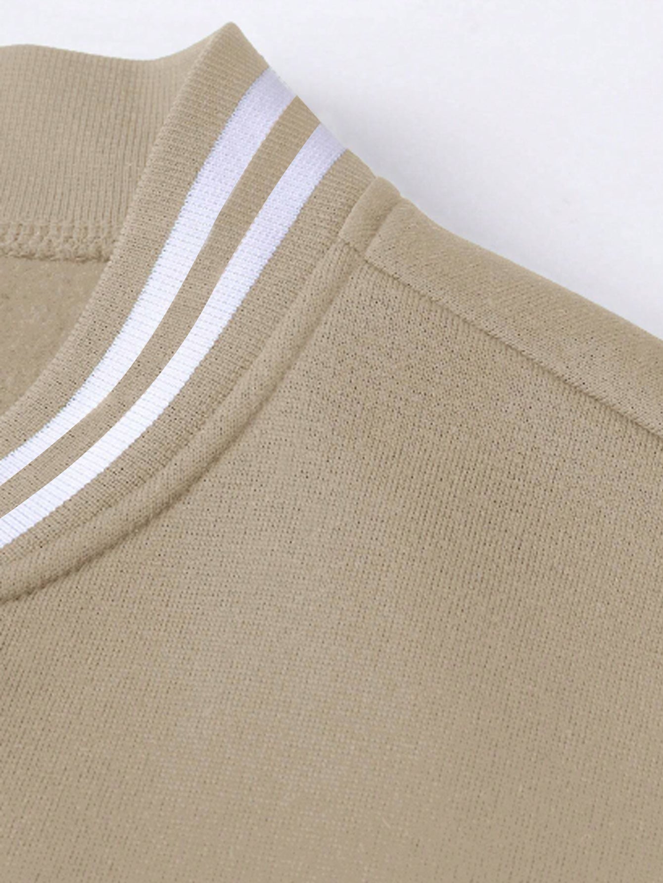 Men'S Casual LA Geometric-Pattern Baseball Jacket, 100% Polyester Knit Fabric, Regular Fit, with Slight Stretch, Button Closure and Polyester Lining, for All-Season Outerwear