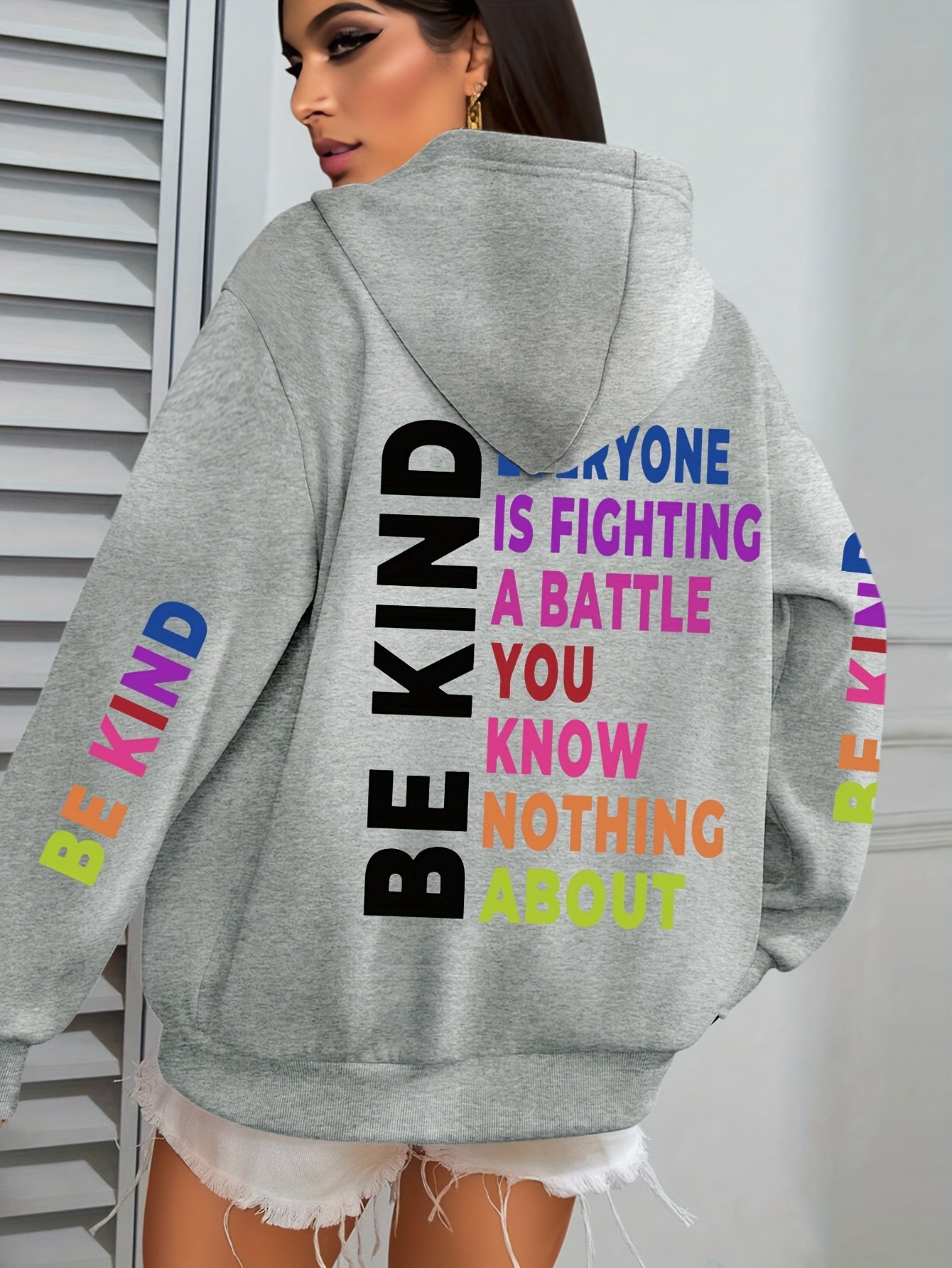 1pc Women'S Plus Size Casual Hoodie with "Be Kind" Print, Long Sleeve Pullover Sweatshirt with Pocket, Knit Polyester Fabric, Slight Stretch, Alphabet Pattern, Hooded Collar - Fall/Winter Clothing