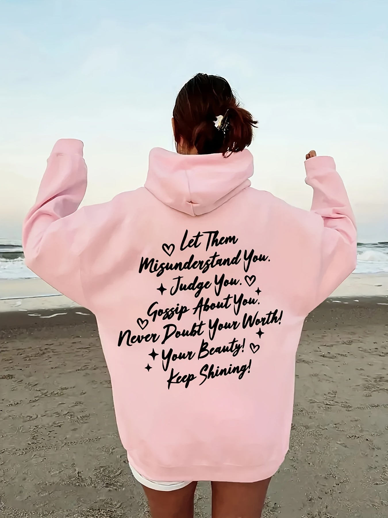 Chic Love Print Hoodie for Women - Casual Pullover with Embossed Detail, Soft Stretch Polyester, Long Sleeve Design - Perfect for Fall/Winter