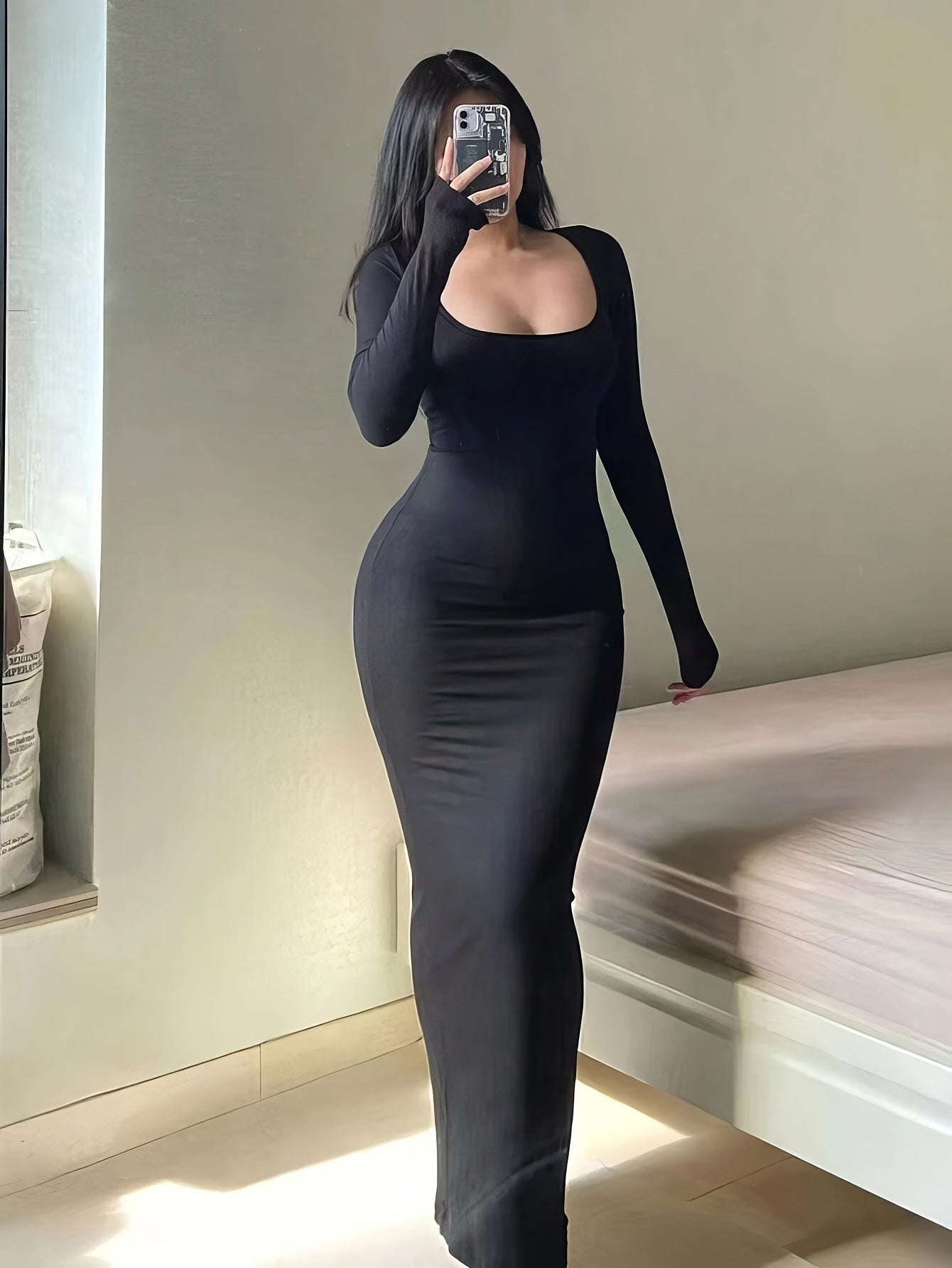Form-Fitting, Ultra-Long Women'S Autumn Dress with Long Sleeves, Square Neckline, A-Line Silhouette, And a Sexy, Tailored Fit.