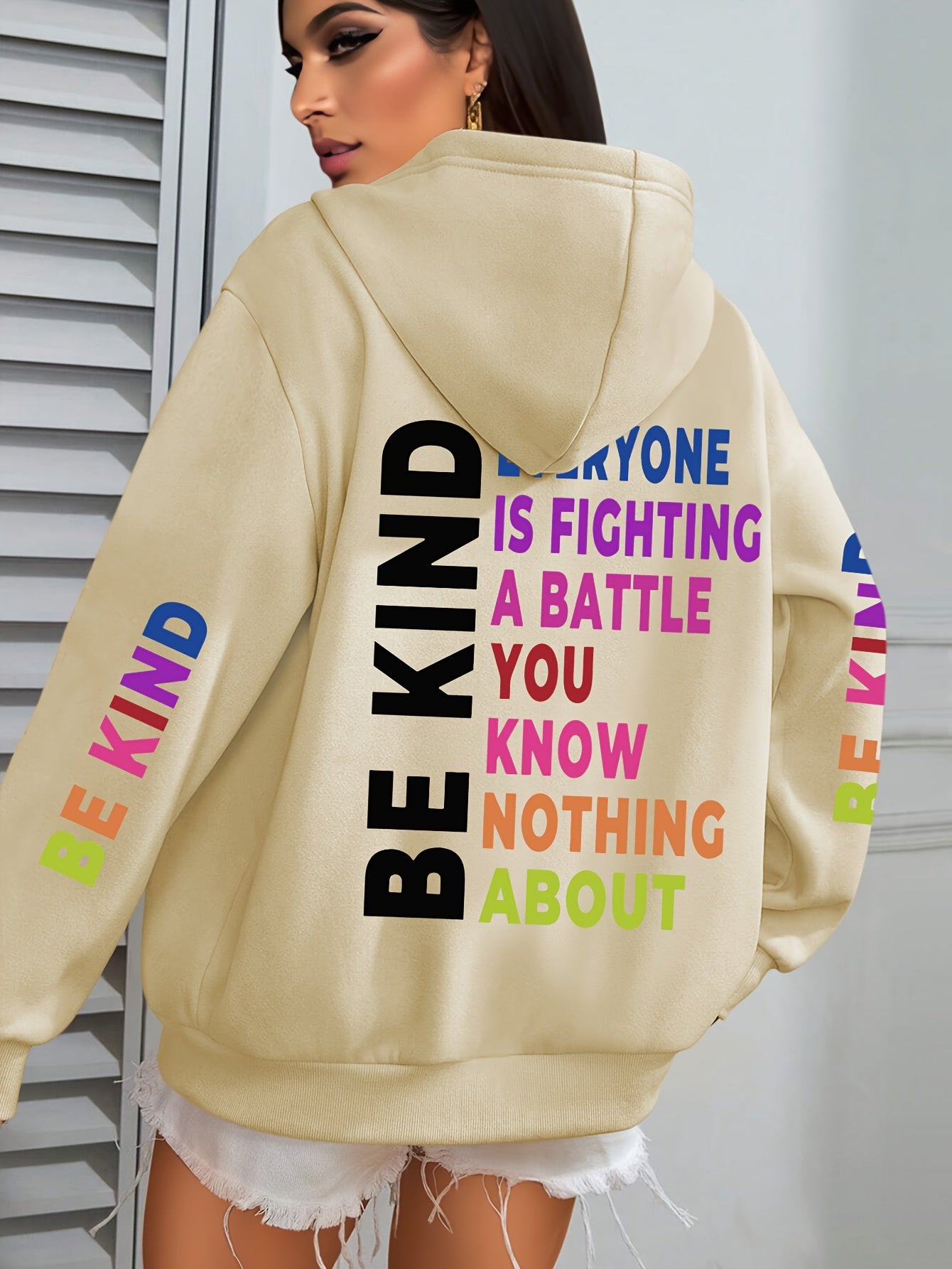 1pc Women'S Plus Size Casual Hoodie with "Be Kind" Print, Long Sleeve Pullover Sweatshirt with Pocket, Knit Polyester Fabric, Slight Stretch, Alphabet Pattern, Hooded Collar - Fall/Winter Clothing