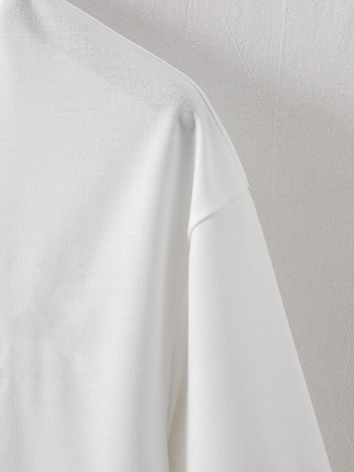 Men's Casual Loose-Fit T-Shirt with Unique Back Print - Breathable Polyester, Machine Washable, Round Neck - Perfect for Summer