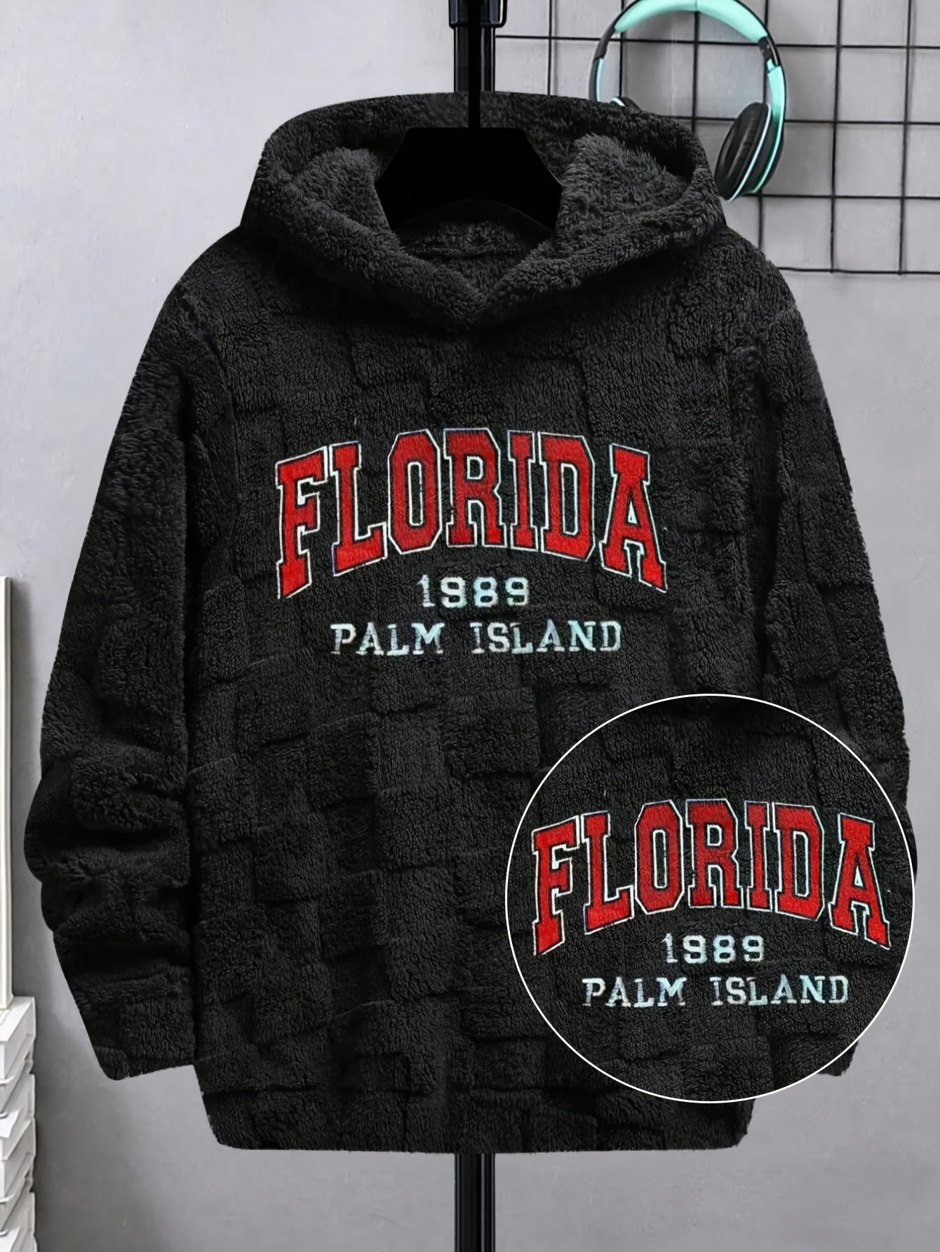 Men's Casual Hoodie with Letter Embroidery, Polyester Fiber, Machine Washable And Dry Cleanable, Autumn/Winter