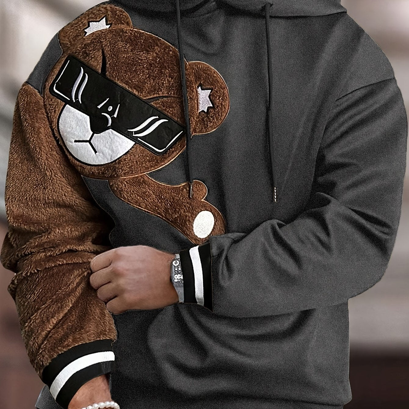 Men's Color Block Bruin Graphic Print Hoodie, Casual Long Sleeve Hooded Sweatshirt For Fall Winter Outdoor