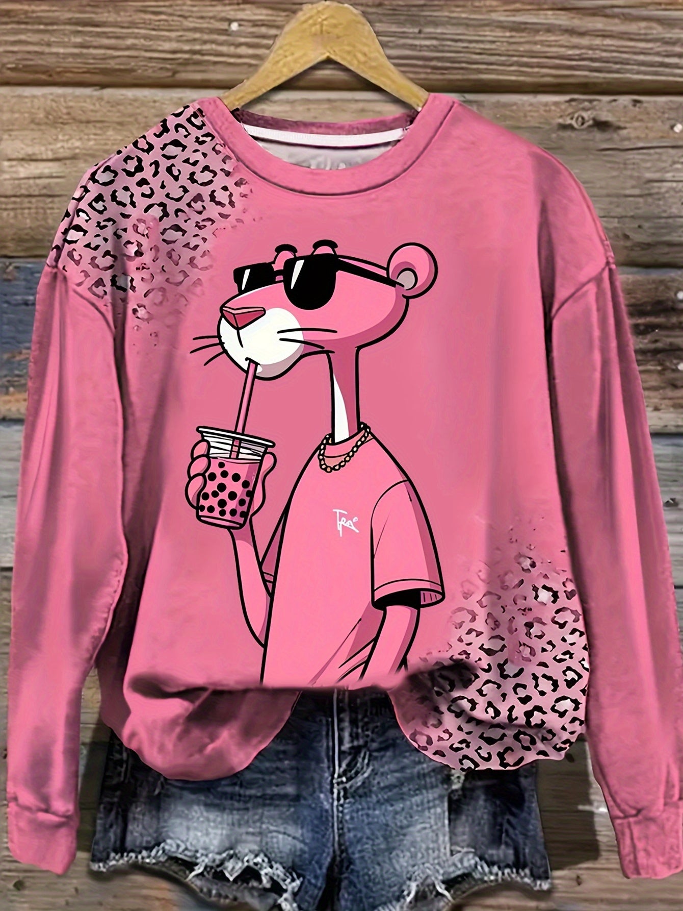 1pc Women'S Plus Size Cartoon Animal Print Sweatshirt, Casual Round Neck Pullover Long Sleeve, Polyester Comfortable Fall/Winter Top, Pink Leopard Pattern, Regular Fit