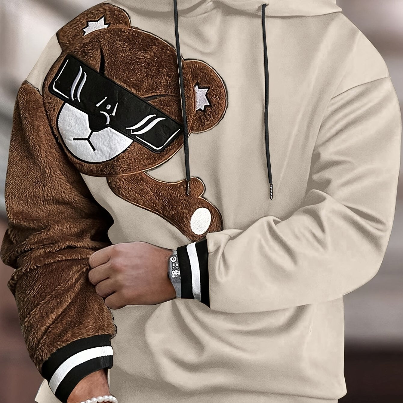 Men's Color Block Bruin Graphic Print Hoodie, Casual Long Sleeve Hooded Sweatshirt For Fall Winter Outdoor