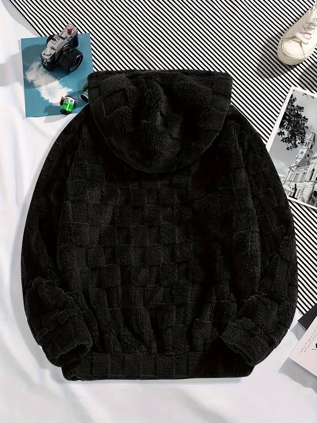 Men's Casual Hoodie with Letter Embroidery, Polyester Fiber, Machine Washable And Dry Cleanable, Autumn/Winter