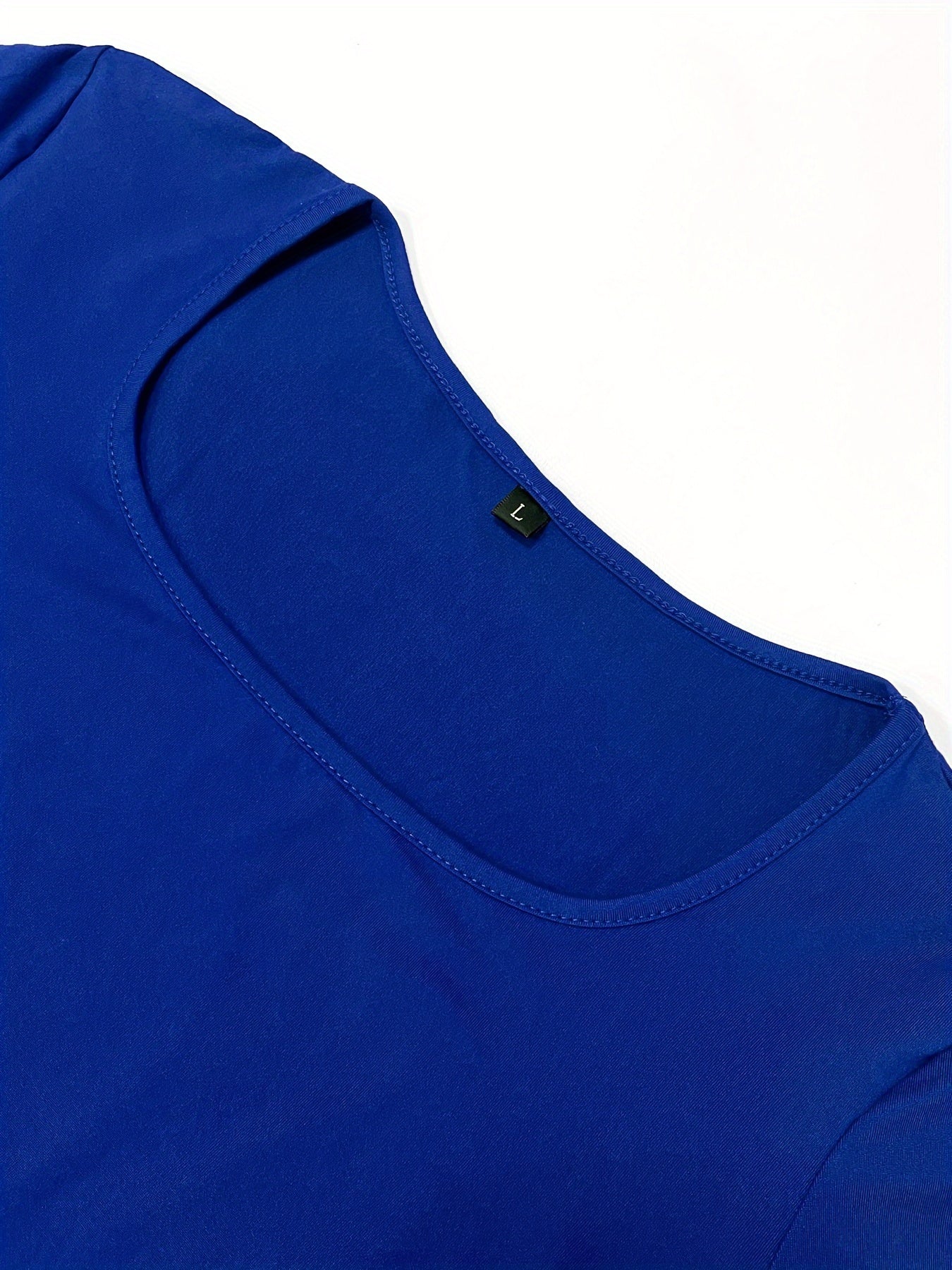 Form-Fitting, Ultra-Long Women'S Autumn Dress with Long Sleeves, Square Neckline, A-Line Silhouette, And a Sexy, Tailored Fit.
