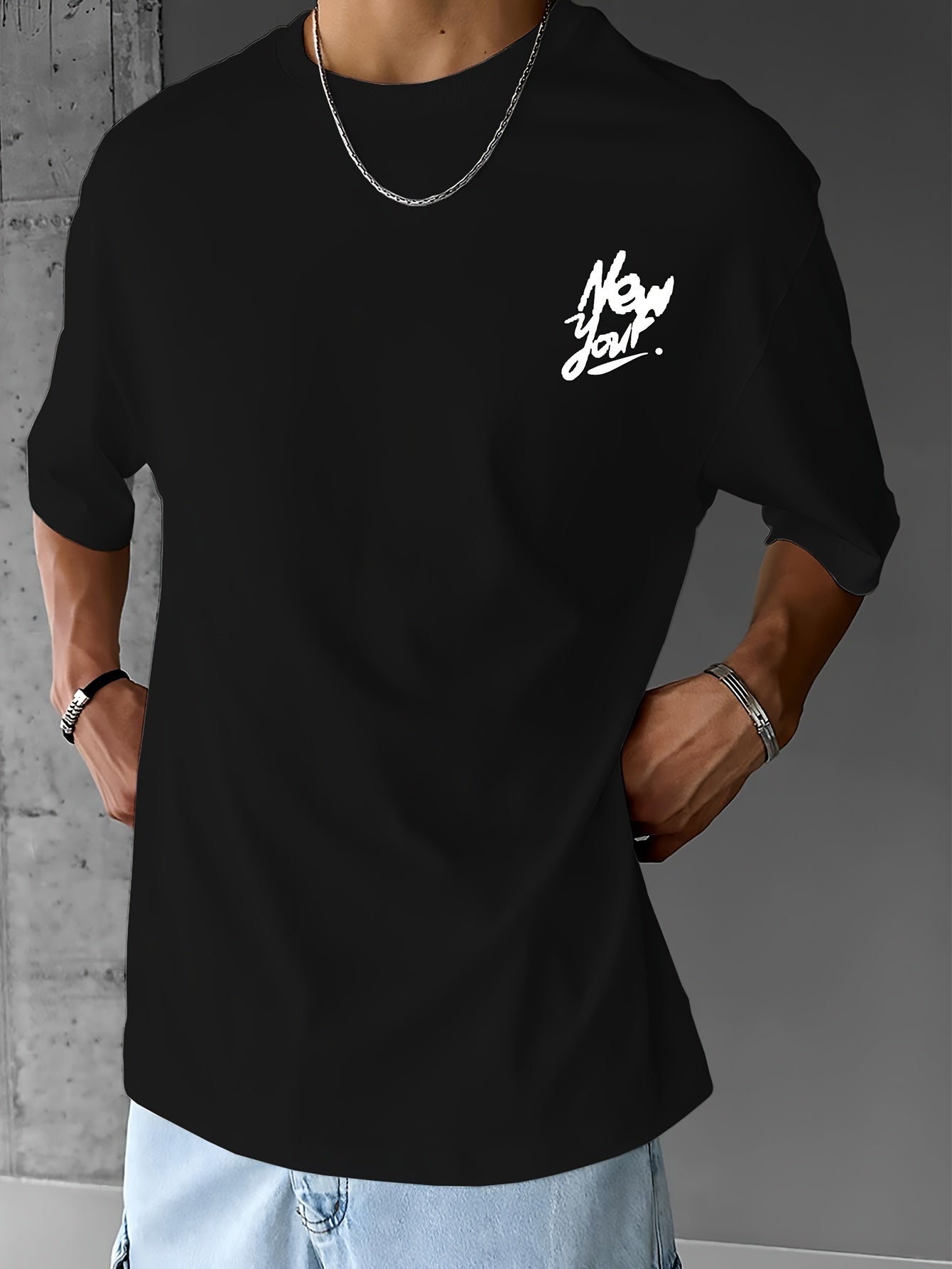Men's Casual Statue of Liberty & Letter Print T-Shirt - Loose Fit, Breathable Polyester, Round Neck - Perfect for Summer