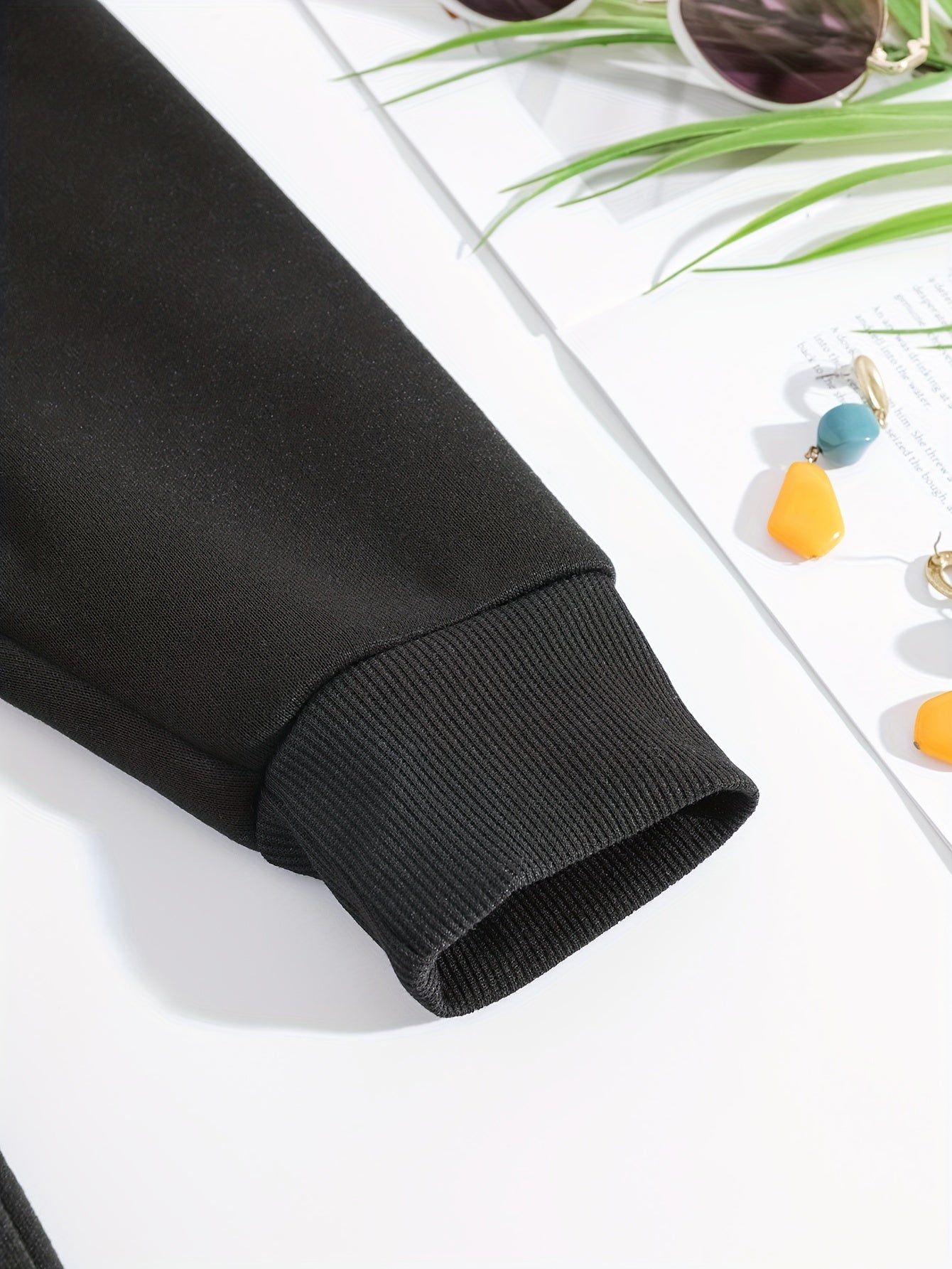 Plus Size Floral Skull Print Hoodie - Casual Oversized Pullover with Long Sleeves, Pocket Detail, Slight Stretch Polyester - Women's Fall/Winter Hooded Knit Sweatshirt