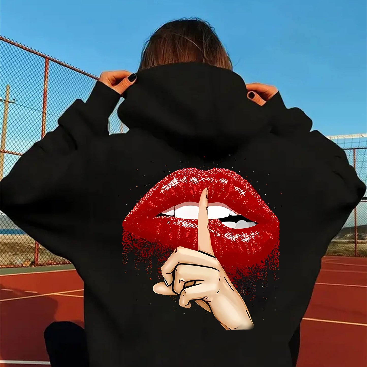 Red Lip Print Long Sleeve Hooded Pullover Sweatshirt With Kangaroo Pockets, Women's Sportswear For Fall & Winter, Outdoor Wear