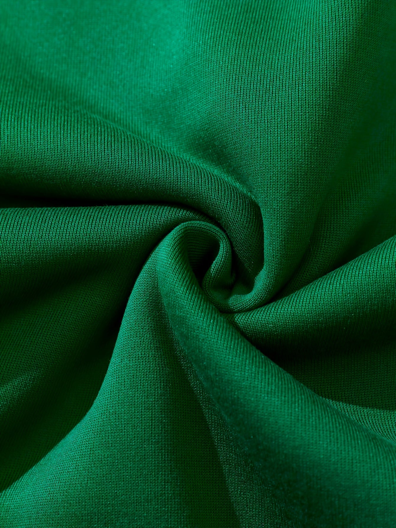 Plus Size Floral Skull Print Hoodie - Casual Oversized Pullover with Long Sleeves, Pocket Detail, Slight Stretch Polyester - Women's Fall/Winter Hooded Knit Sweatshirt