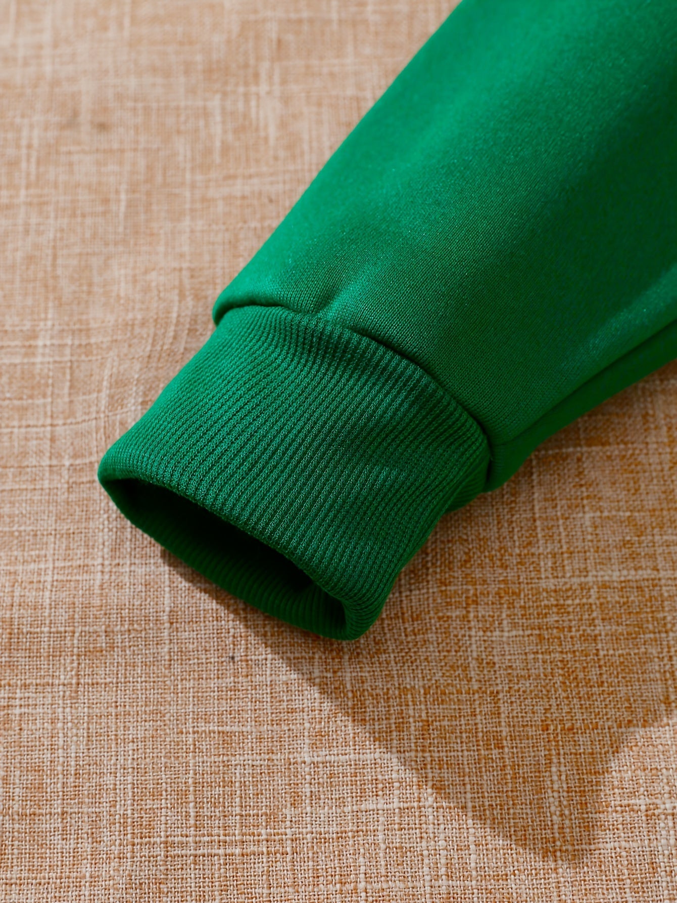 Plus Size Floral Skull Print Hoodie - Casual Oversized Pullover with Long Sleeves, Pocket Detail, Slight Stretch Polyester - Women's Fall/Winter Hooded Knit Sweatshirt