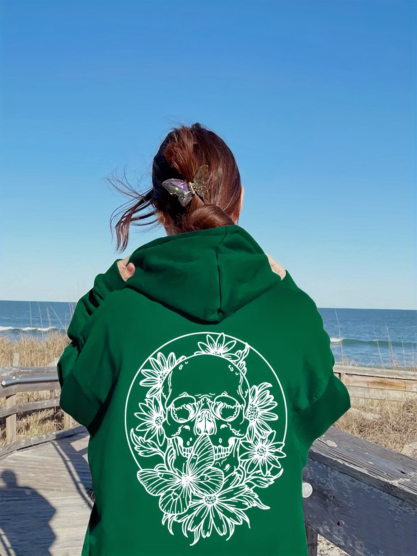 Plus Size Floral Skull Print Hoodie - Casual Oversized Pullover with Long Sleeves, Pocket Detail, Slight Stretch Polyester - Women's Fall/Winter Hooded Knit Sweatshirt