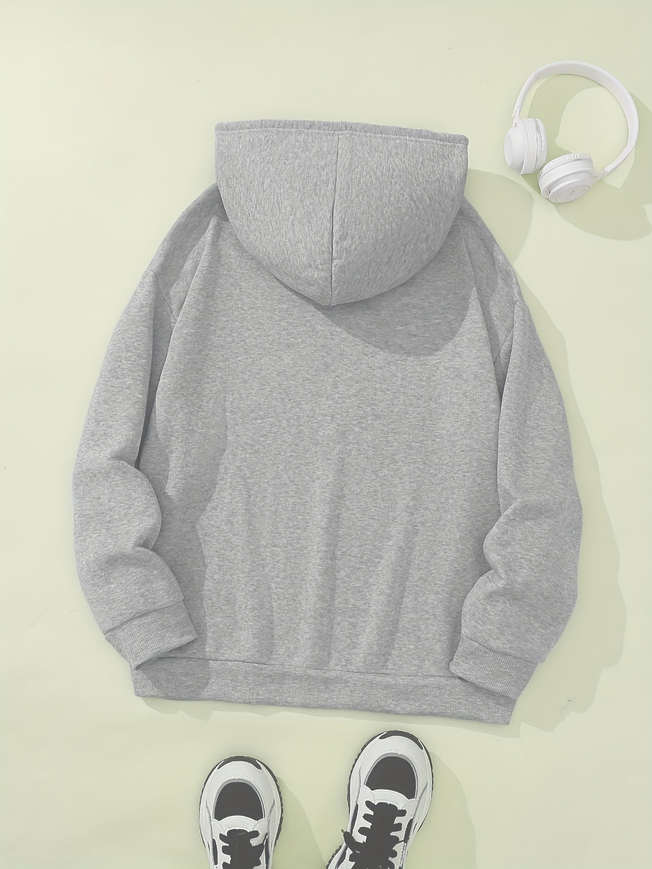 Women'S Cartoon Bear Print Hoodie, Soft Stretch Polyester Pullover with Pocket, Casual Regular Fit, All-Season Beachwear, Knitted with Hood, Autumn/Winter Fashion Sweatshirt
