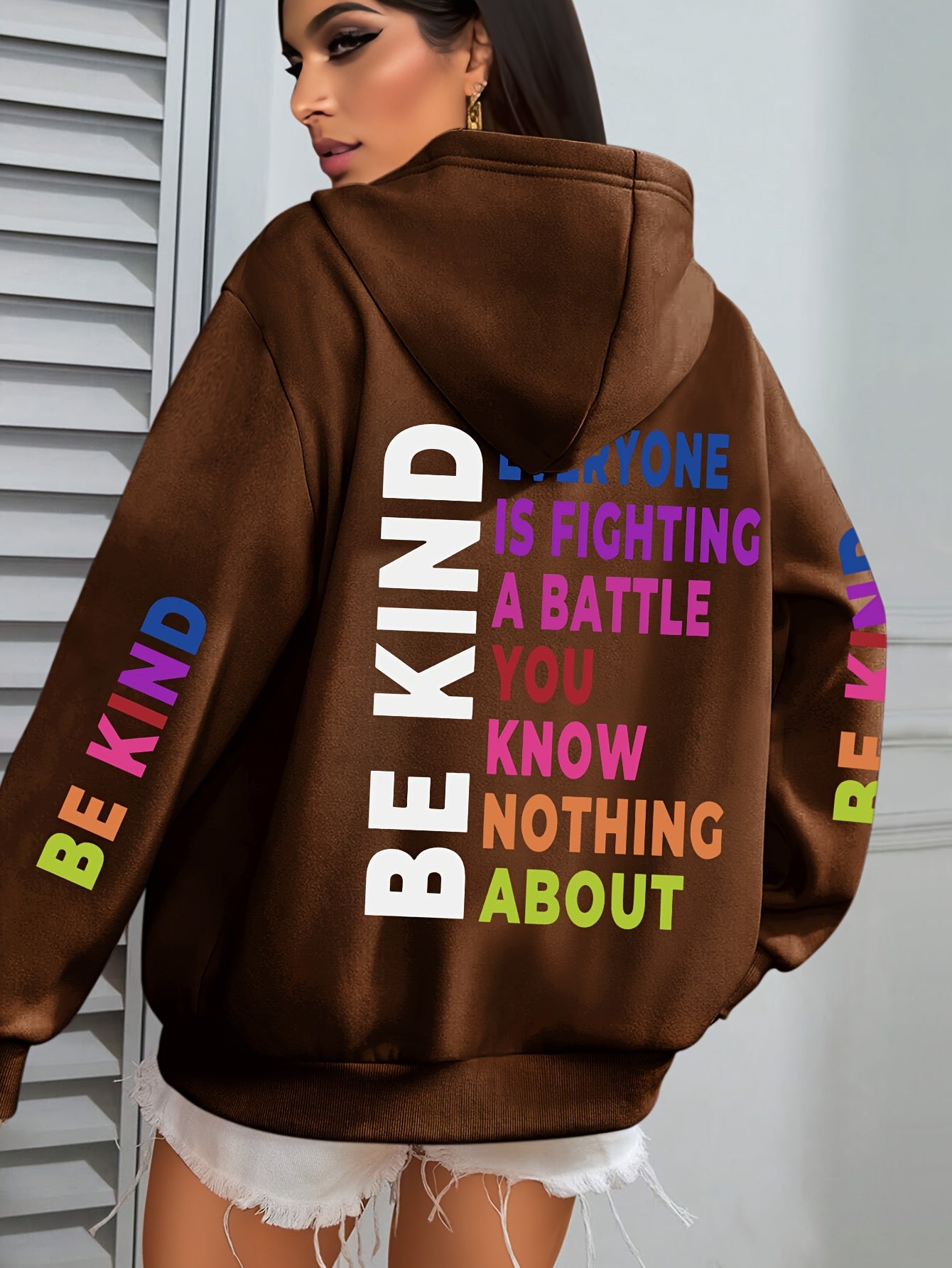 1pc Women'S Plus Size Casual Hoodie with "Be Kind" Print, Long Sleeve Pullover Sweatshirt with Pocket, Knit Polyester Fabric, Slight Stretch, Alphabet Pattern, Hooded Collar - Fall/Winter Clothing
